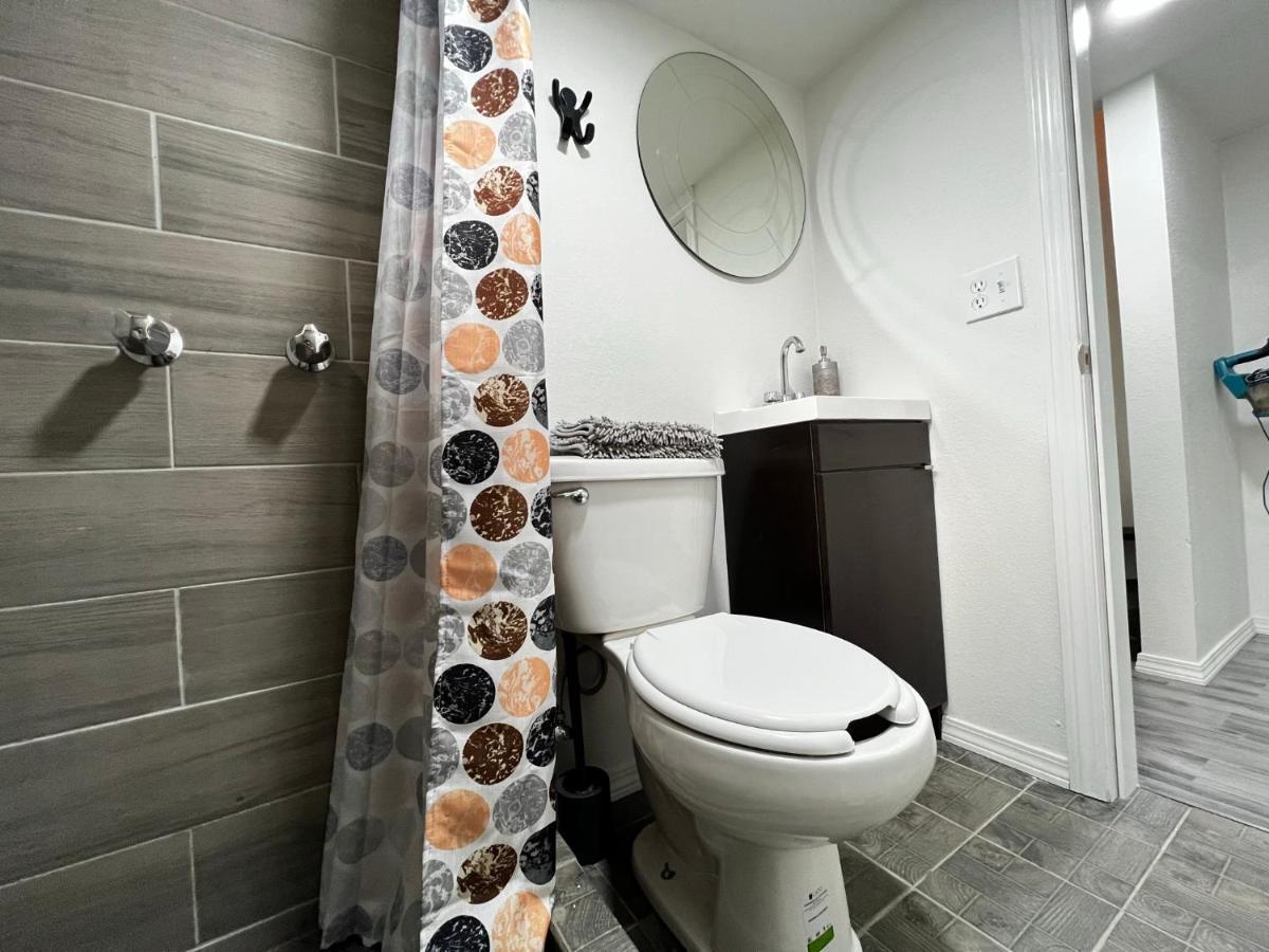 Lirios Tiny House En บาเย เด กัวลาลูเป ภายนอก รูปภาพ